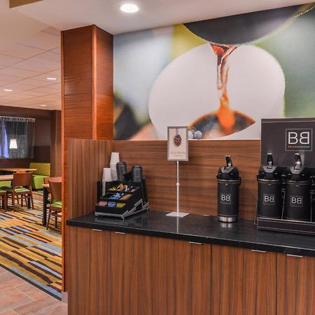 Fairfield Inn & Suites By Marriott Coralville Exterior photo