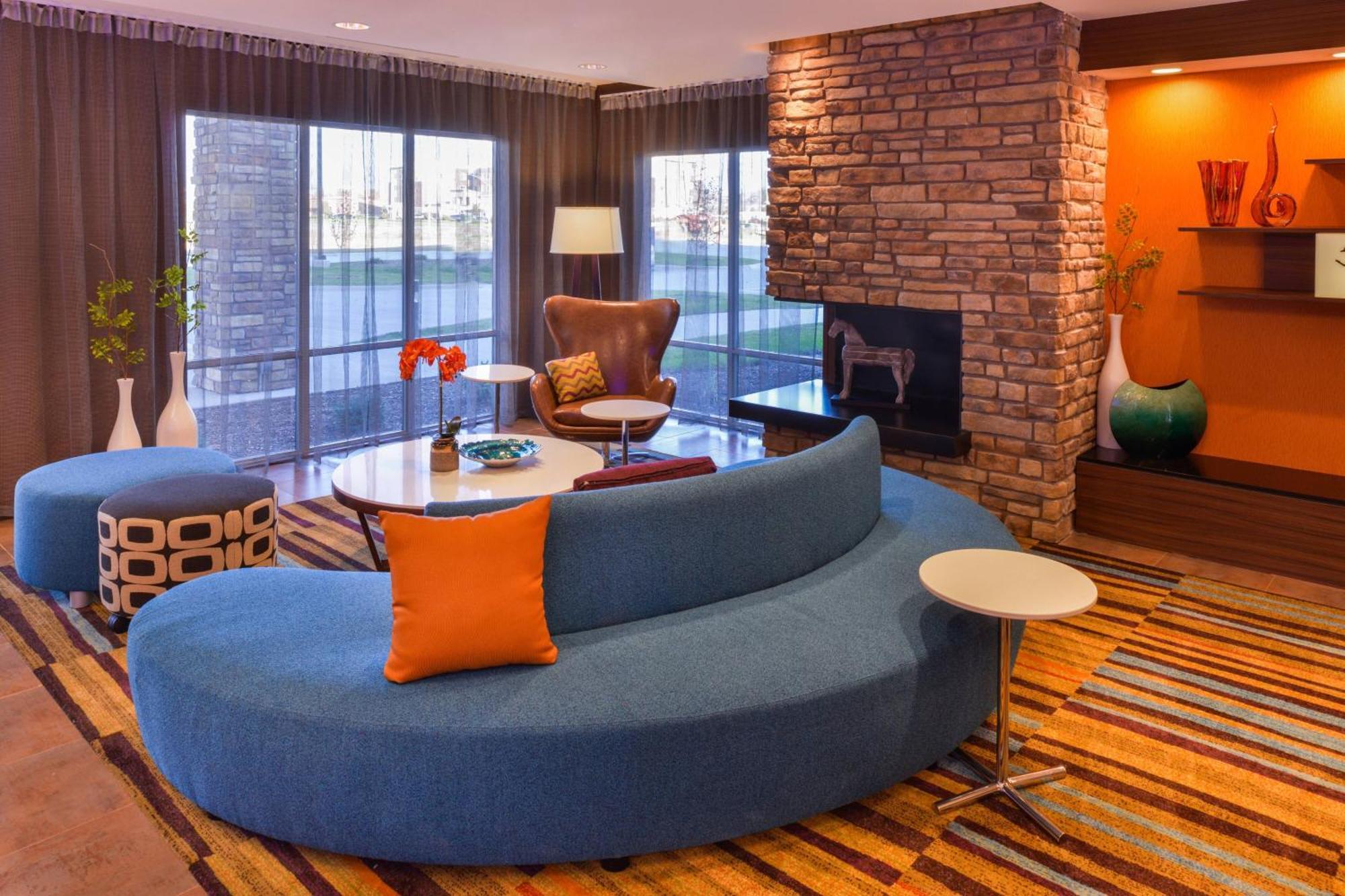 Fairfield Inn & Suites By Marriott Coralville Exterior photo